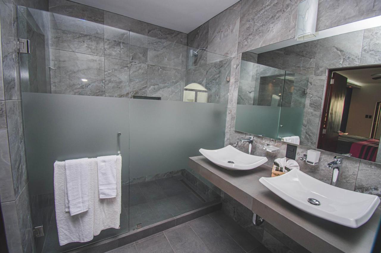 Hotel Departamentos Claussen Mazatlán Zewnętrze zdjęcie